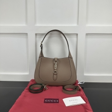 Gucci Hobo Bags